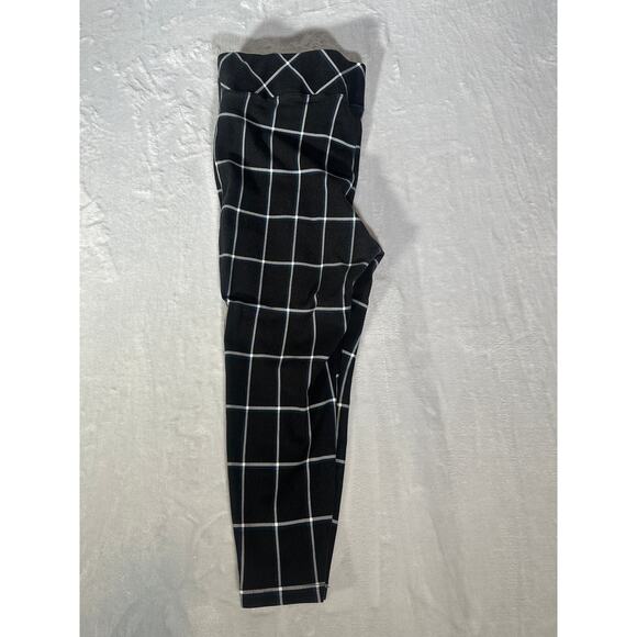 Torrid Pixie Skinny Studio Luxe Ponte High-Rise Pant • Size 4X - Picture 2 of 7